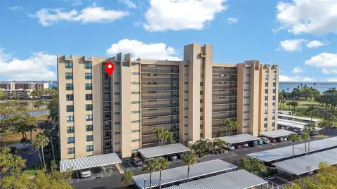 2621 Cove Cay Dr #902, Clearwater, FL 33760
