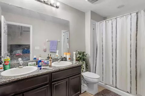 Bath - 7060 Towne Lake Rd, Riverview, FL 33578 photo 2 of 3