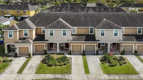 View/Area - 7060 Towne Lake Rd, Riverview, FL 33578 photo 1 of 9