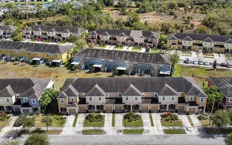 View/Area - 7060 Towne Lake Rd, Riverview, FL 33578 photo 4 of 9