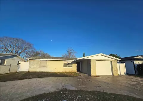 9240 Sterling Ln, Port Richey, FL 34668