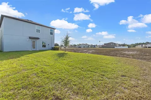 Exterior - 313 Argyll Dr, Spring Hill, FL 34609 photo 3 of 4