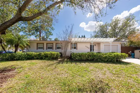 1700 74th Ave N, Saint Petersburg, FL 33702