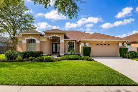 9617 Greenbank Dr, Riverview, FL 33569