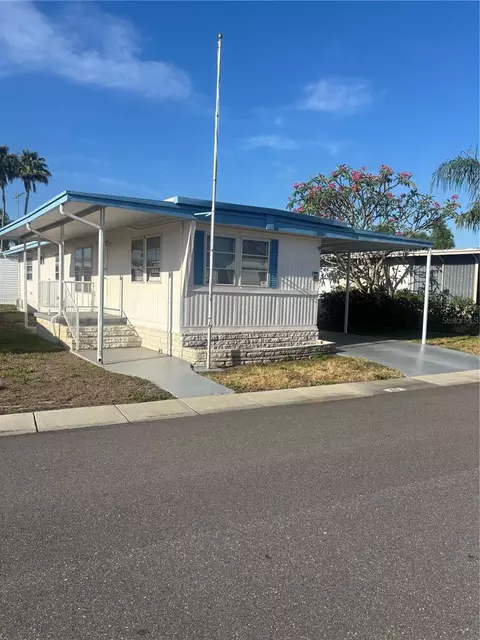 7901 40th Ave N #60, Saint Petersburg, FL 33709