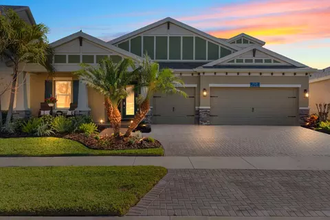 7328 Paradiso Dr, Apollo Beach, FL 33572
