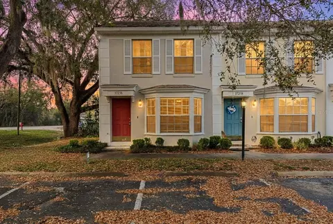 37236 Embassy Park Ln #1, Dade City, FL 33525