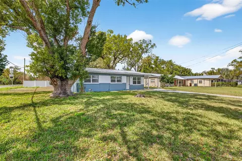 901 N Nancy Ter, Plant City, FL 33563