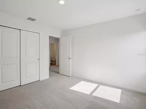 Bedroom - 11316 Bellewood Ter, Parrish, FL 34219 photo 3 of 5