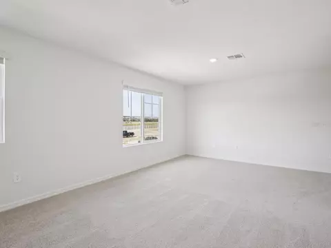 Living - 11316 Bellewood Ter, Parrish, FL 34219 photo 3 of 3