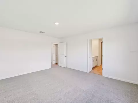 Bedroom - 11259 Bellewood Ter, Parrish, FL 34219 photo 2 of 7