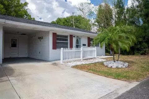 4991 Springwood Ct #282, Pinellas Park, FL 33782
