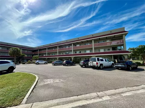 2073 Denmark St #5, Clearwater, FL 33763