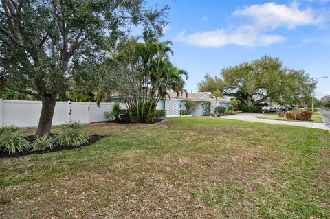 4179 38th Way S, Saint Petersburg, FL 33711