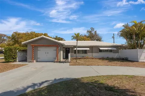 101 S Maywood Ave, Clearwater, FL 33765
