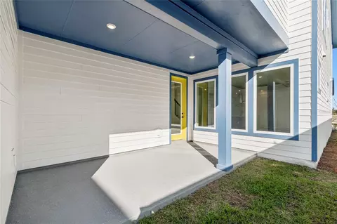 Exterior - 2956 Embark Trl, Saint Cloud, FL 34771 photo 4 of 5