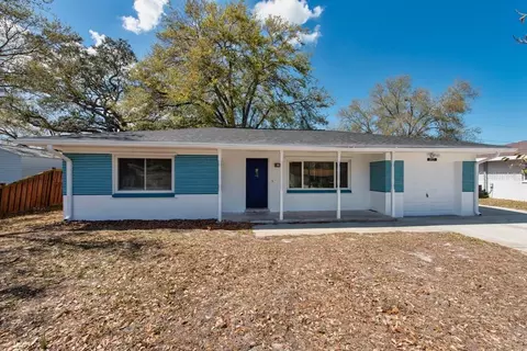 917 18th St SW, Largo, FL 33770