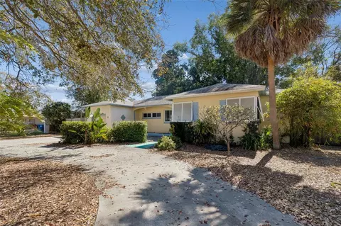 2120 Coronada Way S, Saint Petersburg, FL 33712