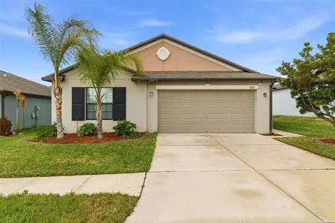 6637 Wagon Trail St, Zephyrhills, FL 33541
