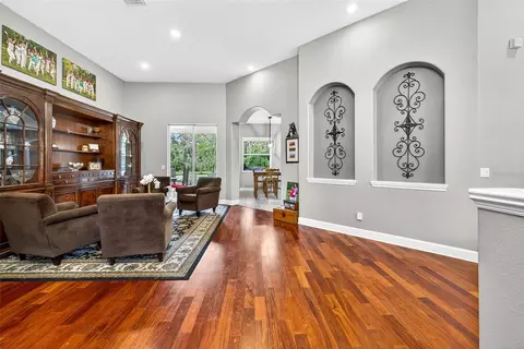 Living - 13887 Gavin Rd, Dover, FL 33527 photo 1 of 2