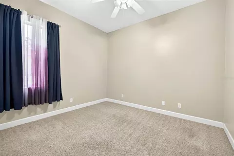 Bedroom - 13887 Gavin Rd, Dover, FL 33527 photo 9 of 12