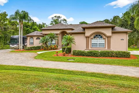 Exterior - 13887 Gavin Rd, Dover, FL 33527 photo 1 of 10