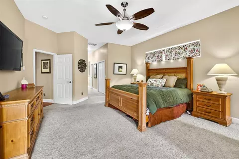 Bedroom - 13887 Gavin Rd, Dover, FL 33527 photo 4 of 12