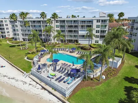 5801 Bahia Del Mar Cir #114, Saint Petersburg, FL 33715