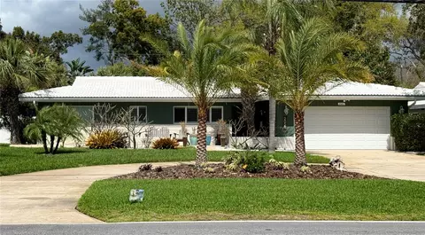 2058 Nursery Rd, Clearwater, FL 33764