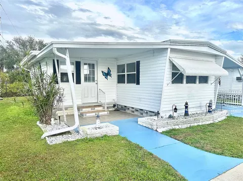 2000 E Bay Dr #49, Largo, FL 33771