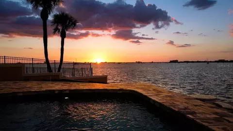 4201 45th St S, Saint Petersburg, FL 33711