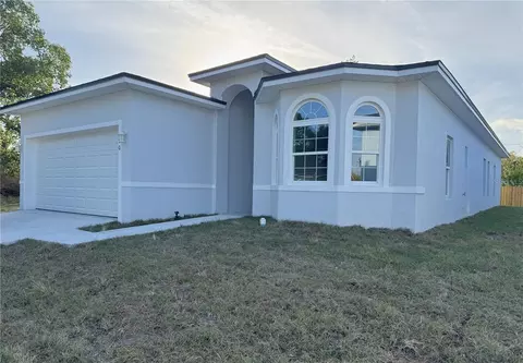 140 1st St, Winter Haven, FL 33880