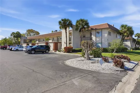 2750 E Bay Dr #14E, Largo, FL 33771