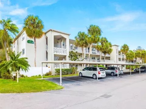 946 Virginia St #104, Dunedin, FL 34698