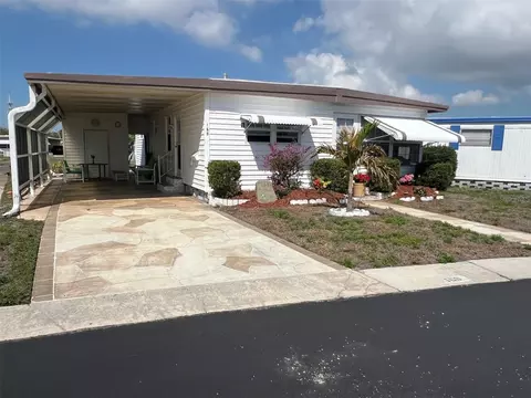 13225 101st St #168, Largo, FL 33773