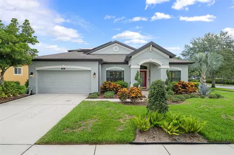 8961 Garden Party Dr, Land O Lakes, FL 34637