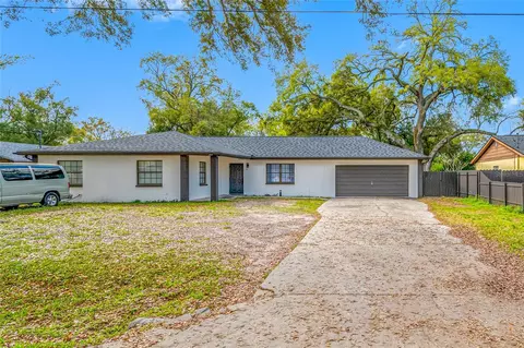 2814 W Powhatan Ave, Tampa, FL 33614