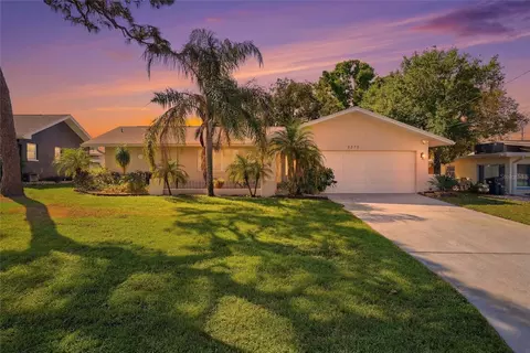 3370 Harbor Lake Dr, Largo, FL 33770