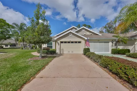 2411 Old Nantucket Ct, Sun City Center, FL 33573