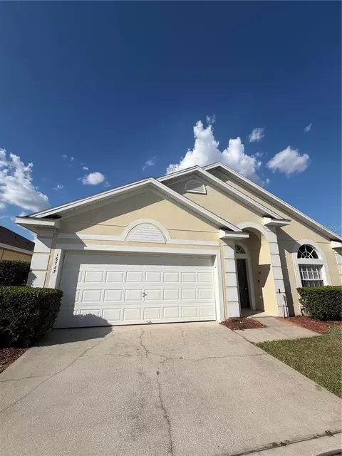16725 Rolling Green Dr, Clermont, FL 34714