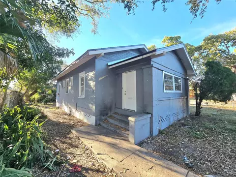 2001 11th St S, Saint Petersburg, FL 33705