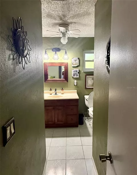 Bath - 3338 Fernleaf Dr, Hernando Beach, FL 34607 photo 3 of 7