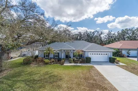 2805 Commonwealth Ave, Valrico, FL 33594