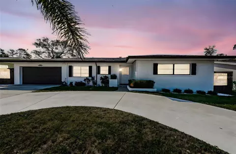 1613 Elizabeth Ln, Clearwater, FL 33755