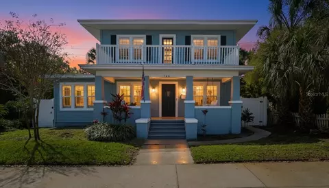 126 22nd Ave NE, Saint Petersburg, FL 33704
