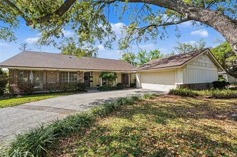 10414 Reclinata Ln, Tampa, FL 33618