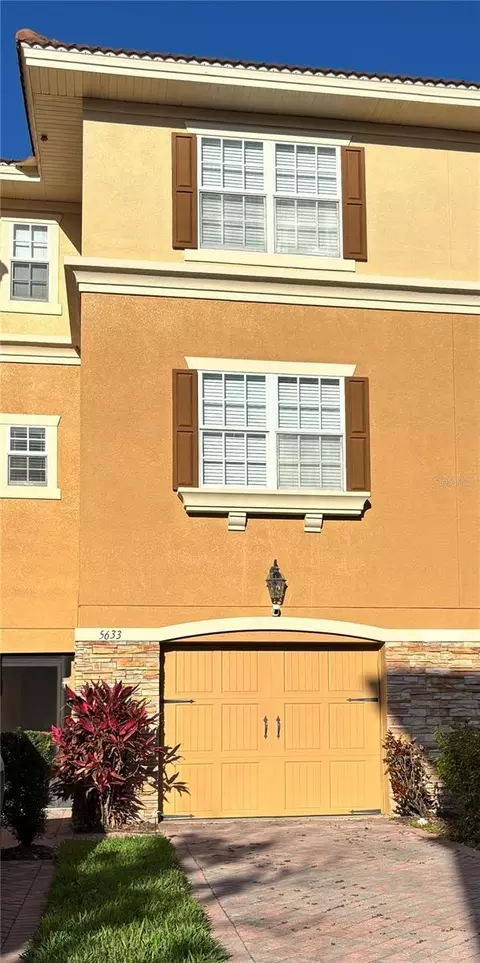 5633 Blackfin Dr, New Port Richey, FL 34652
