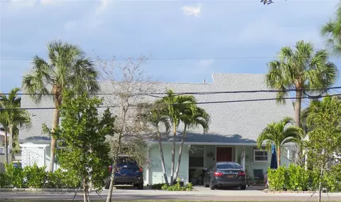 418 Narvaezi St, Venice, FL 34285