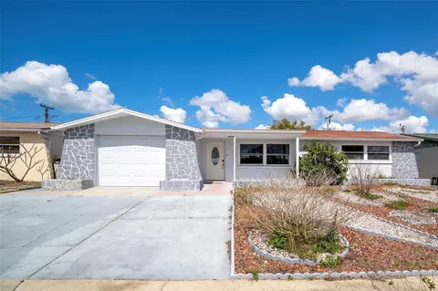 4301 Westwood Dr, Holiday, FL 34691