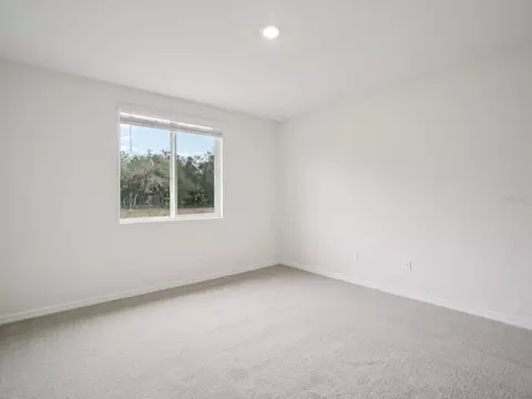 Bedroom - 7734 Satterfield Ter, Parrish, FL 34219 photo 4 of 4